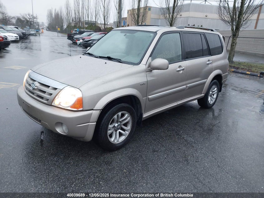 JS3TX92V044104090 2004 SUZUKI XL7 photo no. 2