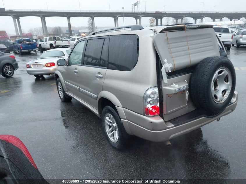 JS3TX92V044104090 2004 SUZUKI XL7 photo no. 3