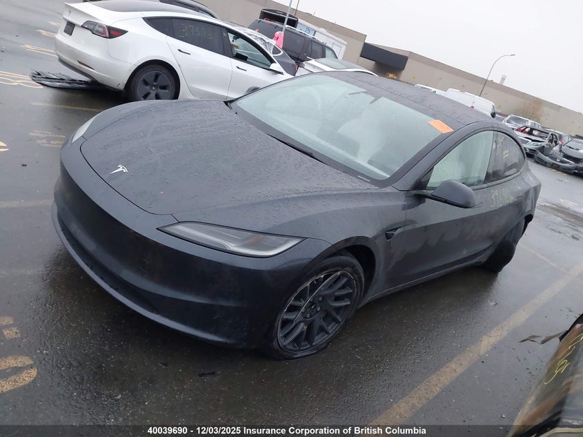 LRW3E7FA3RC246346 2024 TESLA MODEL 3 photo no. 2