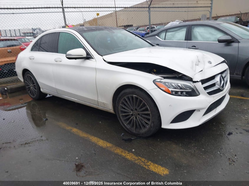 MERCEDES-BENZ C-CLASS 4MATIC