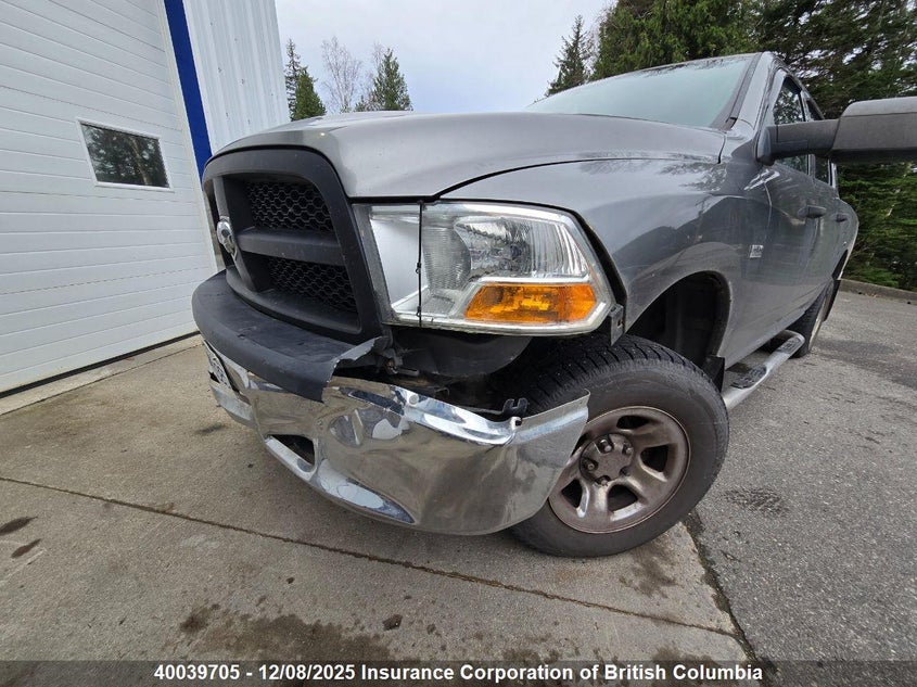 1D7RV1CT3BS692580 2011 DODGE RAM photo no. 2