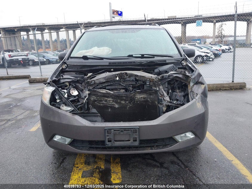 5FNRL5H93CB053134 2012 HONDA ODYSSEY photo no. 12