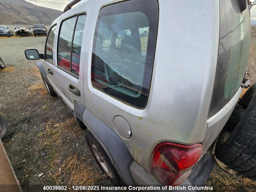 1J4GL48K77W560277 2007 JEEP LIBERTY (NORTH AMERICA) photo no. 3
