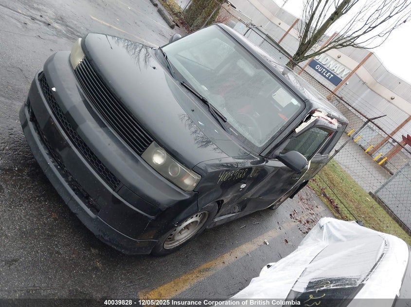 JTLKT324764069369 2006 SCION XB photo no. 2