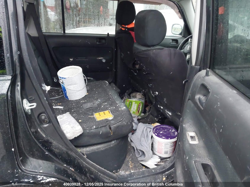 JTLKT324764069369 2006 SCION XB photo no. 8