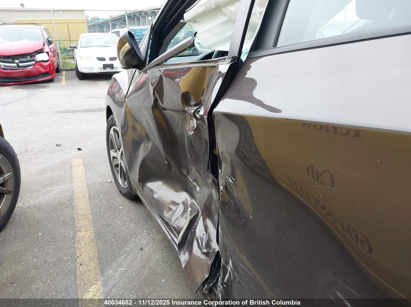 KMHD35LH0GU294361 2016 HYUNDAI ELANTRA photo no. 23