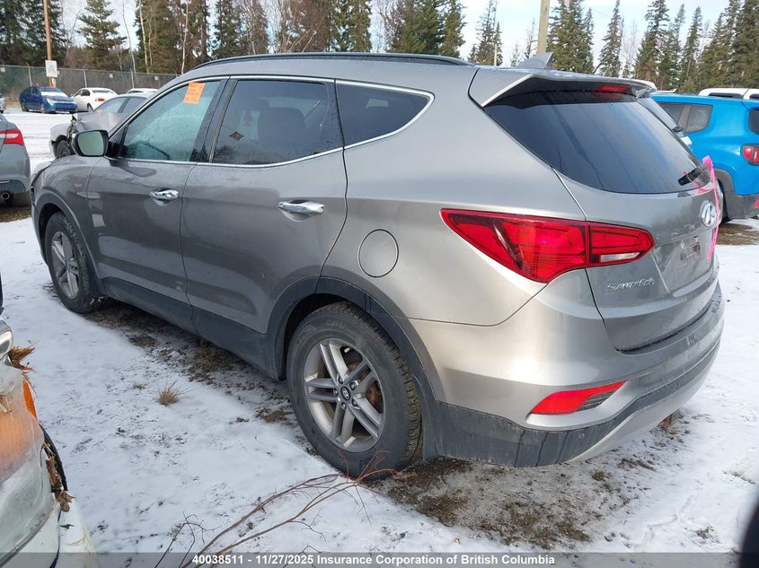 5NMZUDLB1JH075551 2018 HYUNDAI SANTA FE photo no. 3