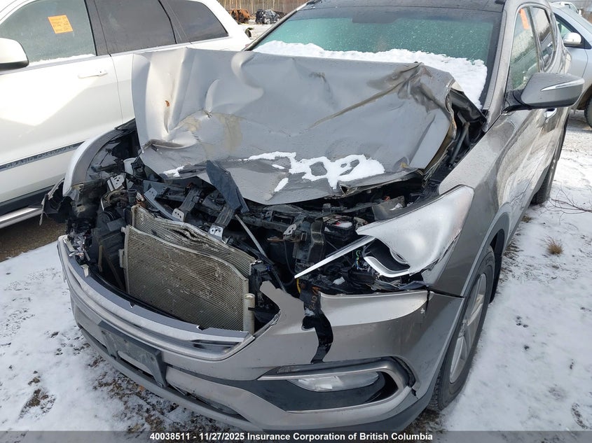 5NMZUDLB1JH075551 2018 HYUNDAI SANTA FE photo no. 6