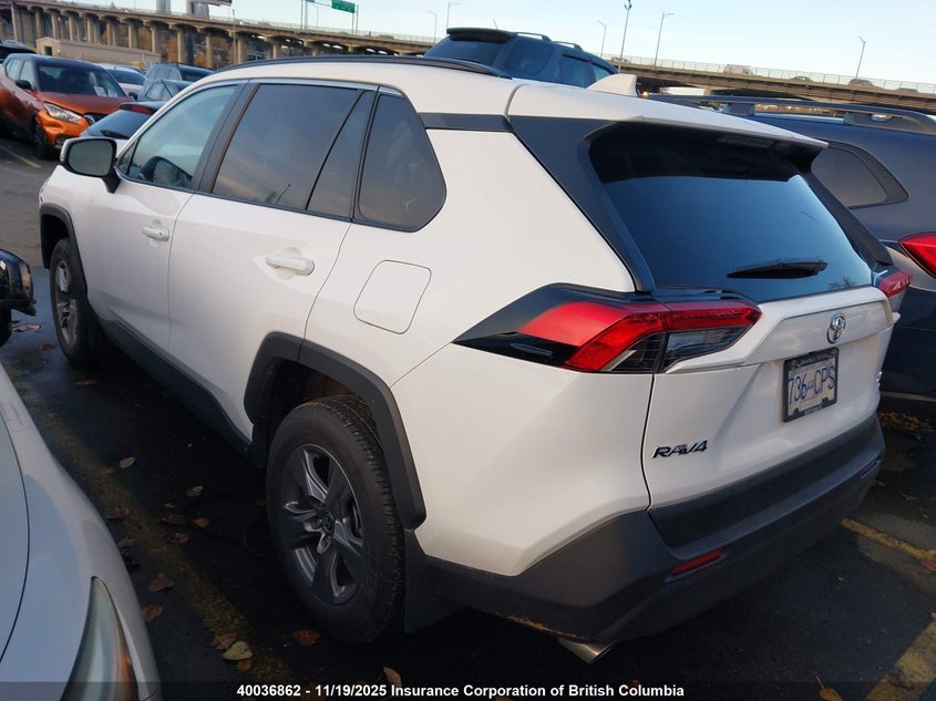 2T3R1RFV8SC491090 2025 TOYOTA RAV 4 photo no. 3