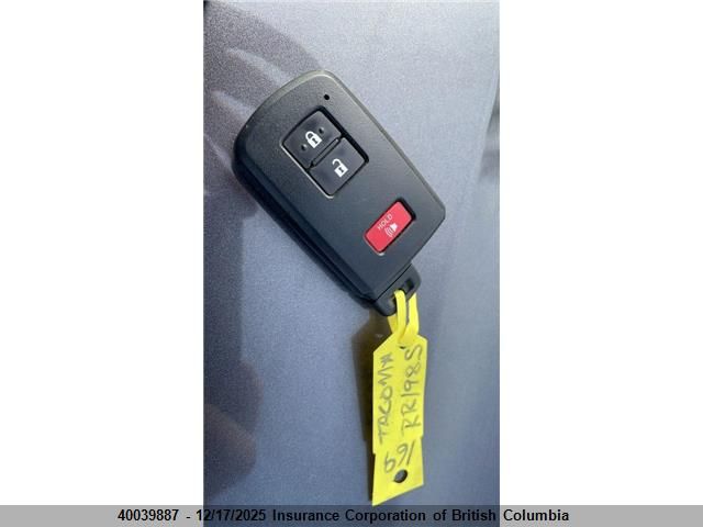 2018 Toyota Tacoma Dbl Cab/Sr5/Trd Sport/Or VIN: 5TFDZ5BN7JX029789 Lot: 40039887