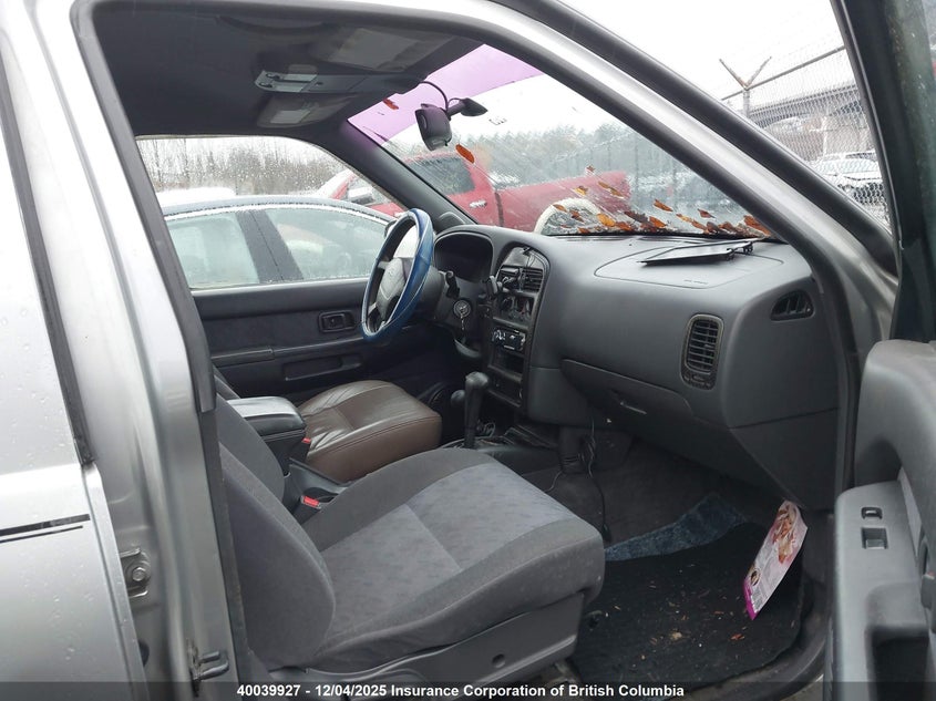 JN8AR05Y5WW224643 1998 NISSAN PATHFINDER photo no. 5