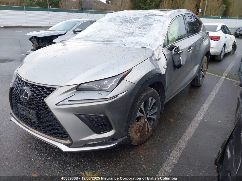 JTJBARBZ8J2154769 2018 LEXUS NX photo no. 2