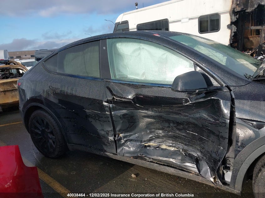 5YJYGDEE8LF051813 2020 TESLA MODEL Y photo no. 13