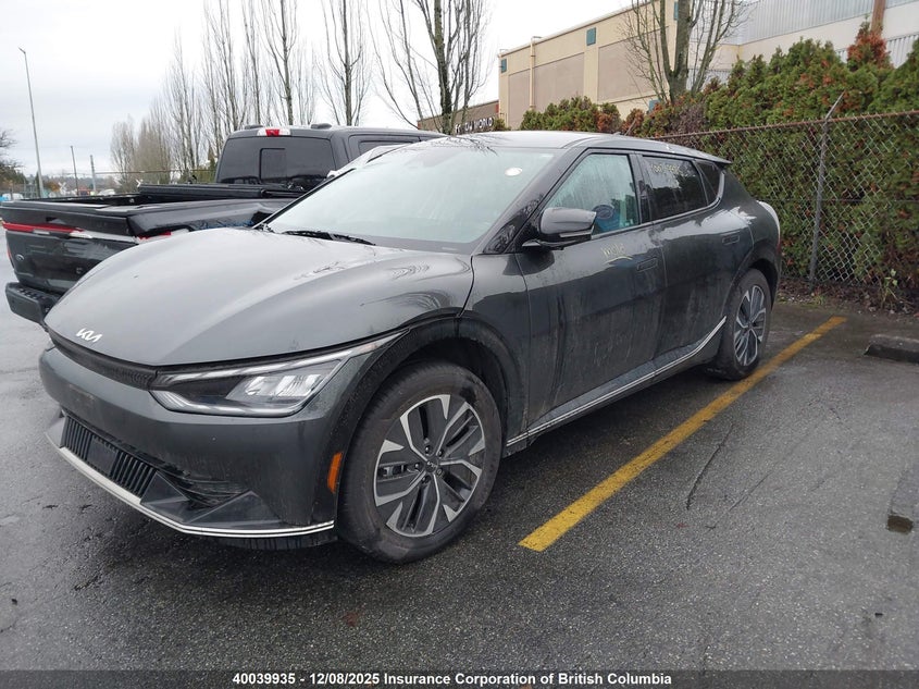 KNDC34LA0R5206726 2024 KIA EV6 photo no. 2
