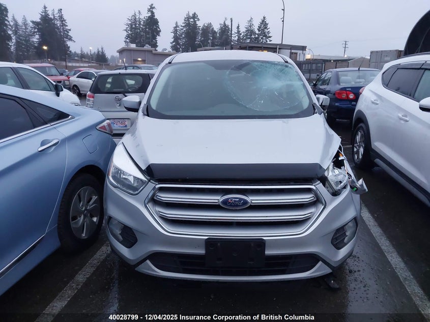 1FMCU0GD4HUD89641 2017 FORD ESCAPE photo no. 11