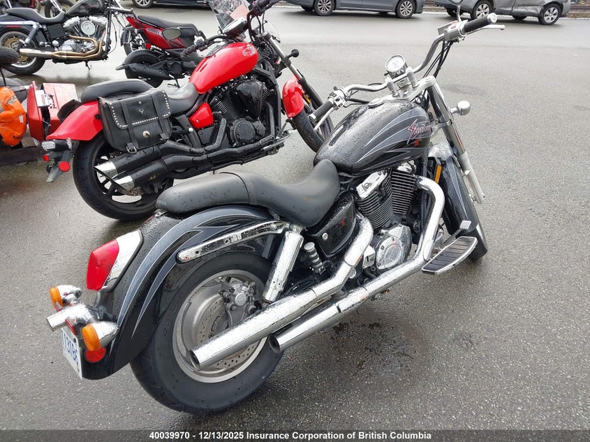 1HFSC43281A100045 2001 HONDA VT photo no. 4