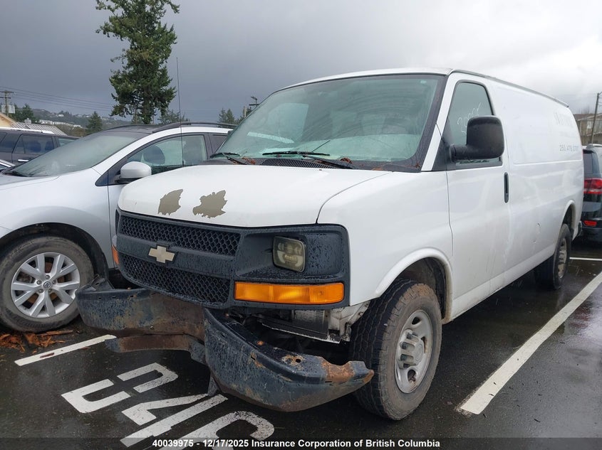1GCGG25C181192396 2008 CHEVROLET EXPRESS photo no. 2