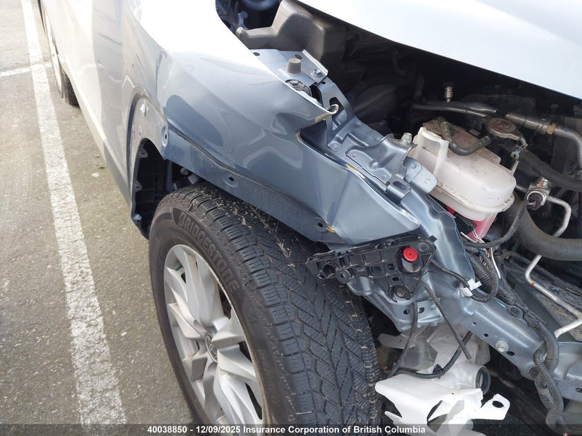 7MUBAABG5NV001757 2022 TOYOTA COROLLA CROSS photo no. 19
