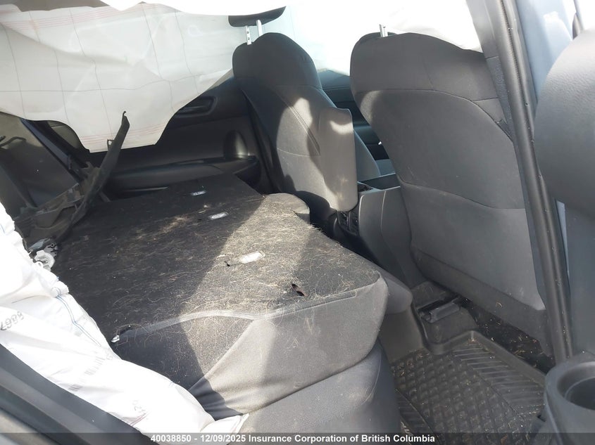 7MUBAABG5NV001757 2022 TOYOTA COROLLA CROSS photo no. 8