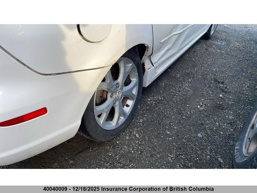 2007 Mazda 3 S VIN: JM1BK323271731710 Lot: 40040009