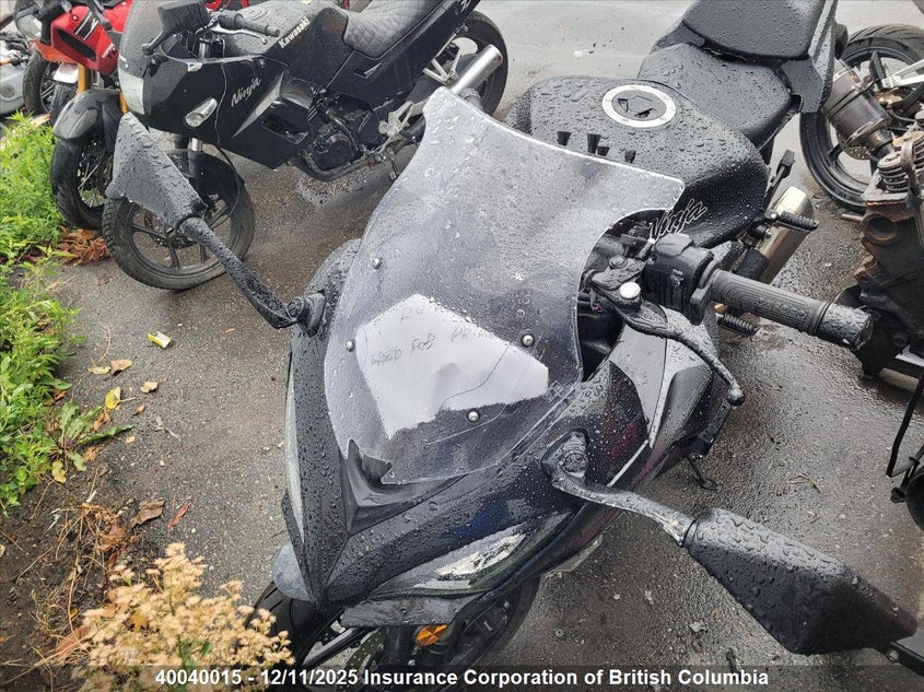 JKAZXCW18KA022890 2019 KAWASAKI ZX photo no. 5