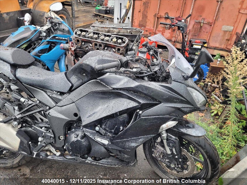 JKAZXCW18KA022890 2019 KAWASAKI ZX photo no. 7