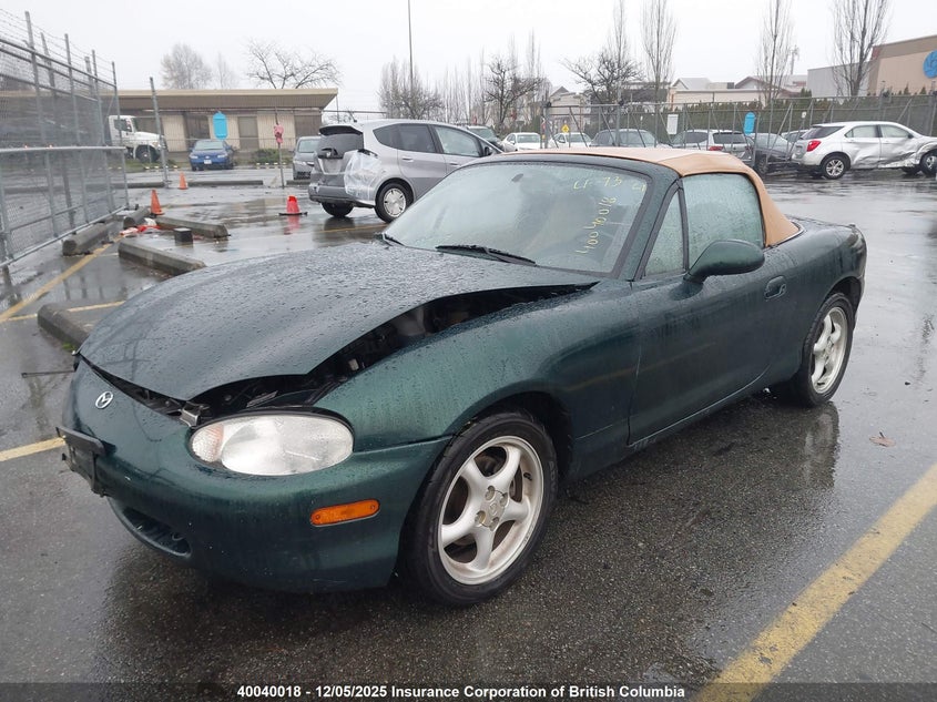 JM1NB3533X0109339 1999 MAZDA MX-5 photo no. 2