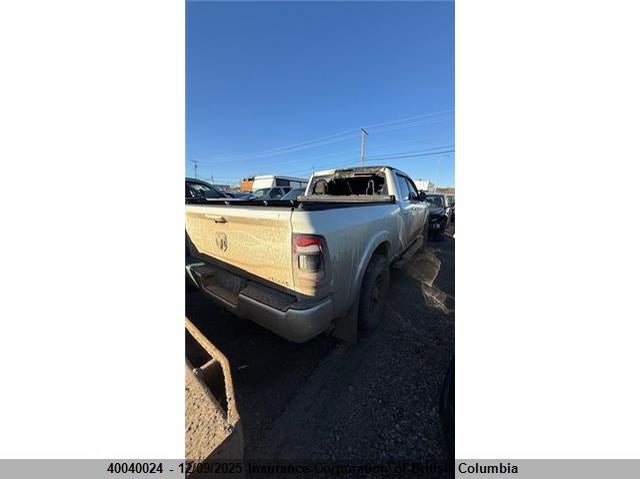 3C6UR5FL2KG716765 2019 RAM 2500 photo no. 3