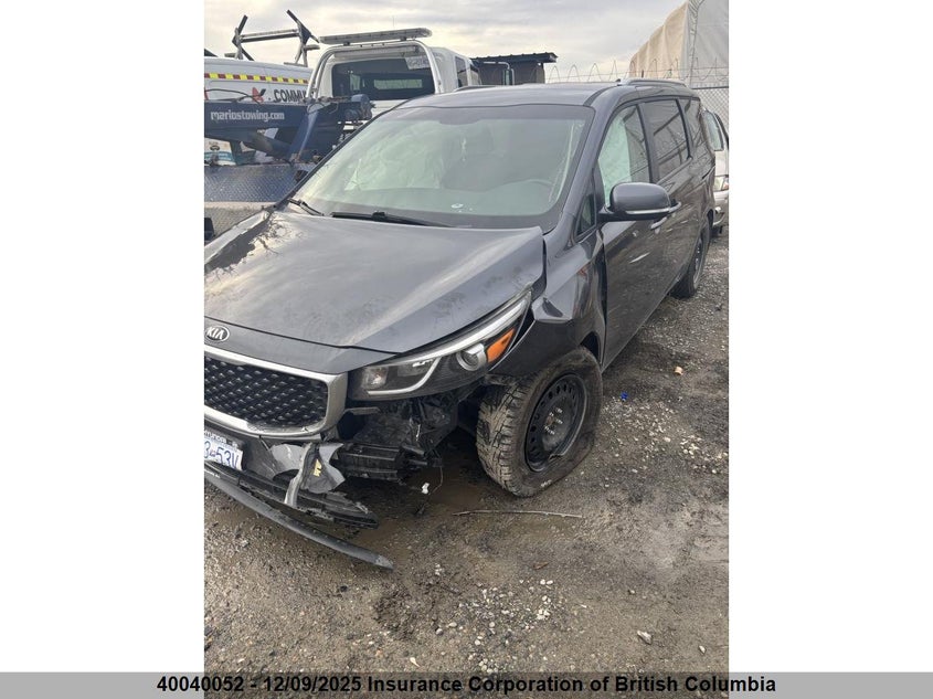 KNDMB5C14H6341116 2017 KIA SEDONA photo no. 2