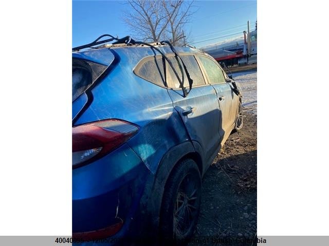 KM8J3CA21HU309697 2017 HYUNDAI TUCSON photo no. 9