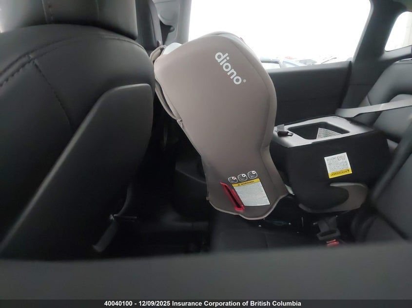 7SAYGDEE8PF582695 2023 TESLA MODEL Y photo no. 8