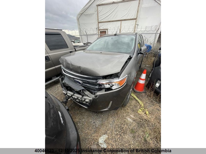 2FMDK3JC7EBA86818 2014 FORD EDGE photo no. 2