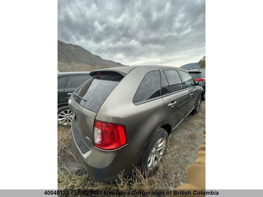 2FMDK3JC7EBA86818 2014 FORD EDGE photo no. 3