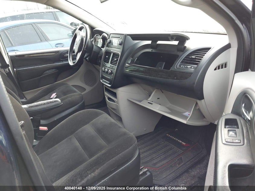 2C4RDGBG5HR870276 2017 DODGE CARAVAN photo no. 5