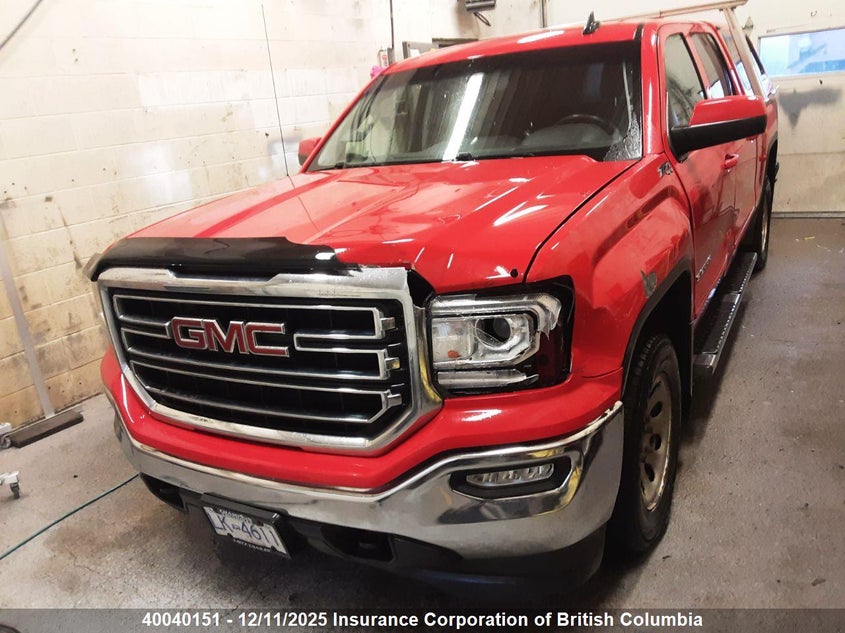 3GTU2MEC1HG300112 2017 GMC SIERRA photo no. 2