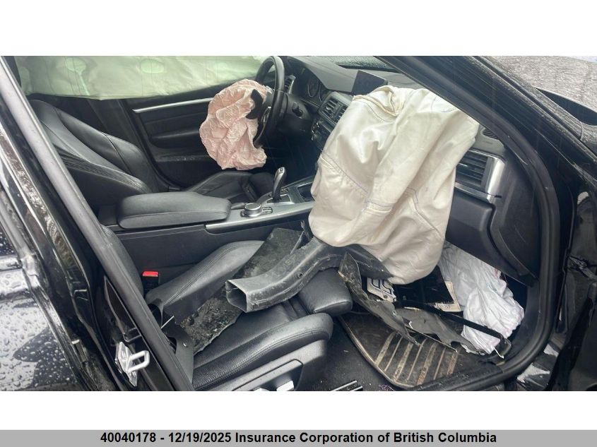 2018 BMW 330I VIN: WBA8D9C54JA615145 Lot: 40040178