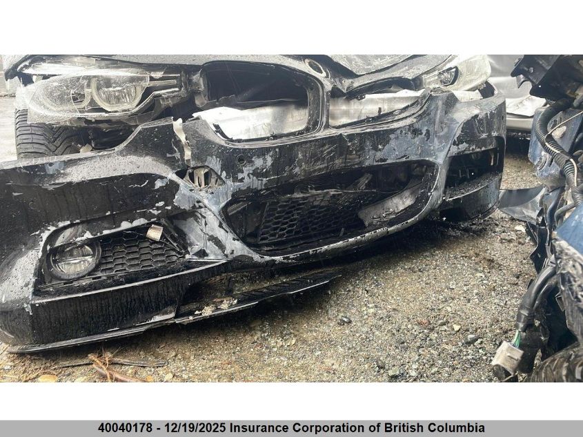 2018 BMW 330I VIN: WBA8D9C54JA615145 Lot: 40040178