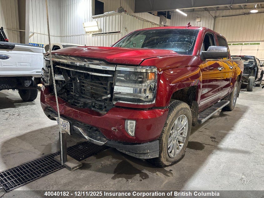3GCUKTEJ0JG153649 2018 CHEVROLET SILVERADO photo no. 2