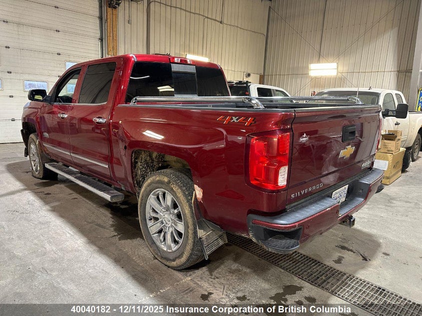 3GCUKTEJ0JG153649 2018 CHEVROLET SILVERADO photo no. 3