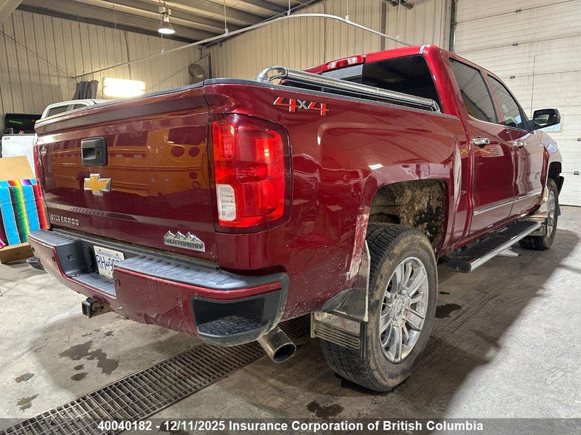 3GCUKTEJ0JG153649 2018 CHEVROLET SILVERADO photo no. 4