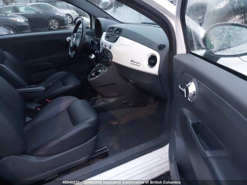 3C3CFFBR9FT615575 2015 FIAT 500 photo no. 5