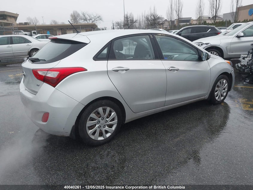 KMHD25LH8FU251016 2015 HYUNDAI ELANTRA photo no. 4