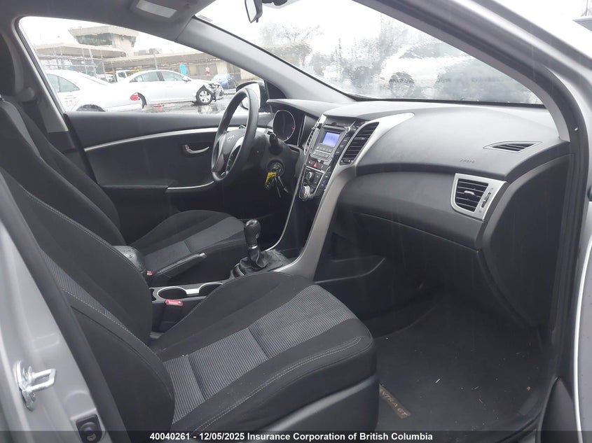 KMHD25LH8FU251016 2015 HYUNDAI ELANTRA photo no. 5