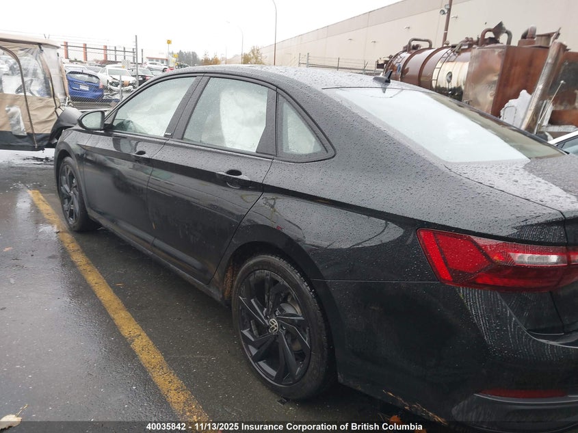 3VWSX7BU7SM057127 2025 VOLKSWAGEN JETTA photo no. 3