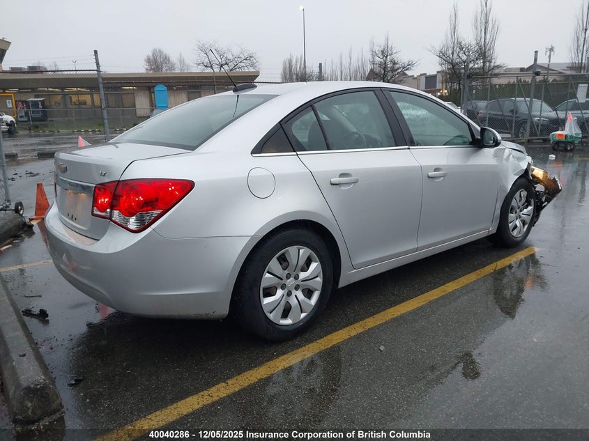 1G1PC5SB8F7260110 2015 CHEVROLET CRUZE photo no. 4