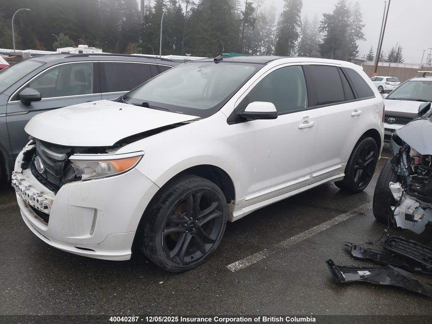 2FMDK4AK6BBB04833 2011 FORD EDGE photo no. 2