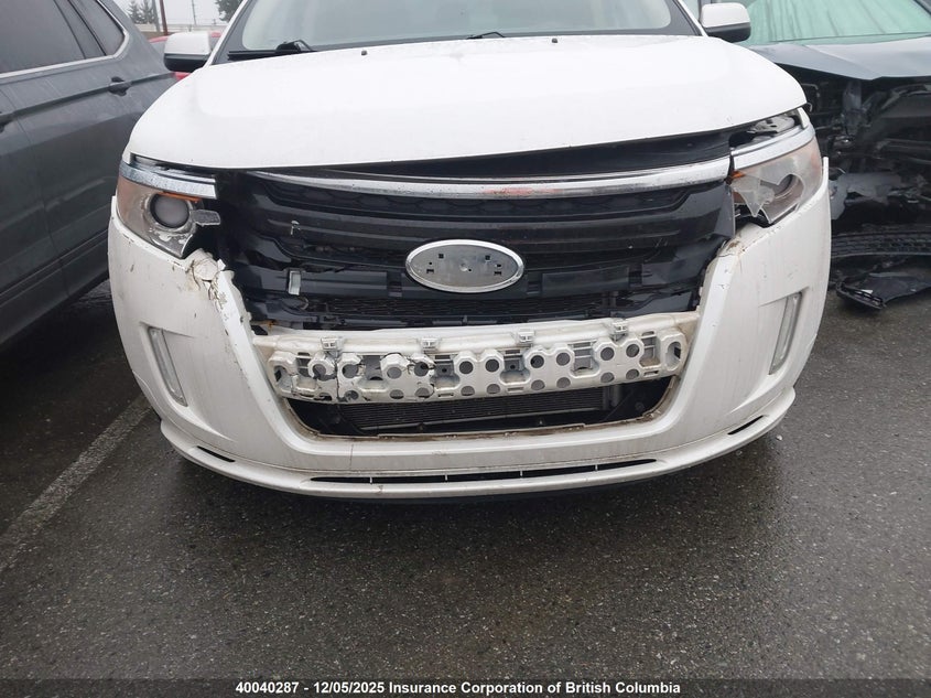 2FMDK4AK6BBB04833 2011 FORD EDGE photo no. 6