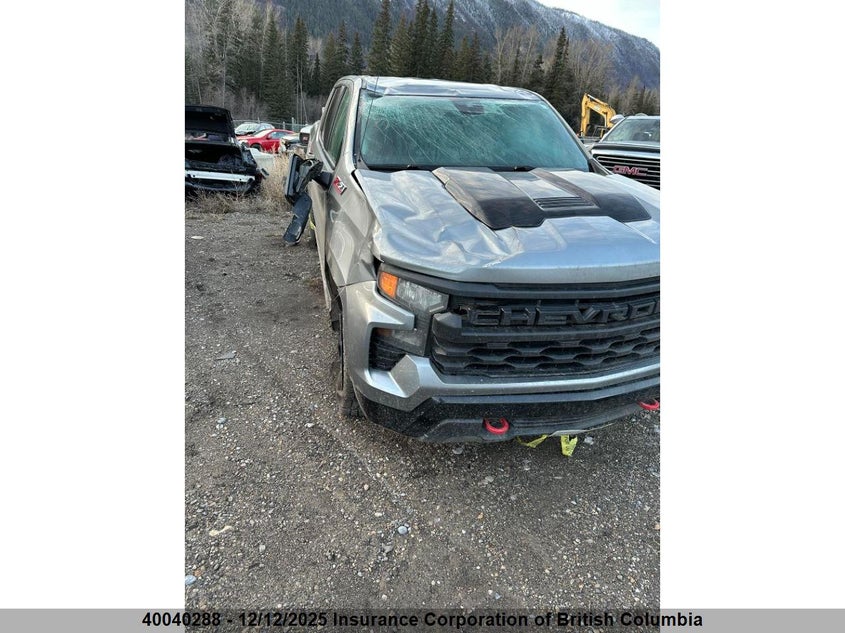 3GCUDCED4PG284533 2023 CHEVROLET SILVERADO photo no. 3