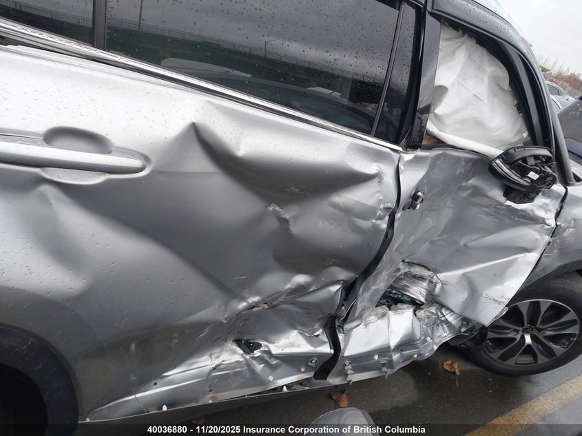 5TDGZRBH0MS545629 2021 TOYOTA HIGHLANDER photo no. 12