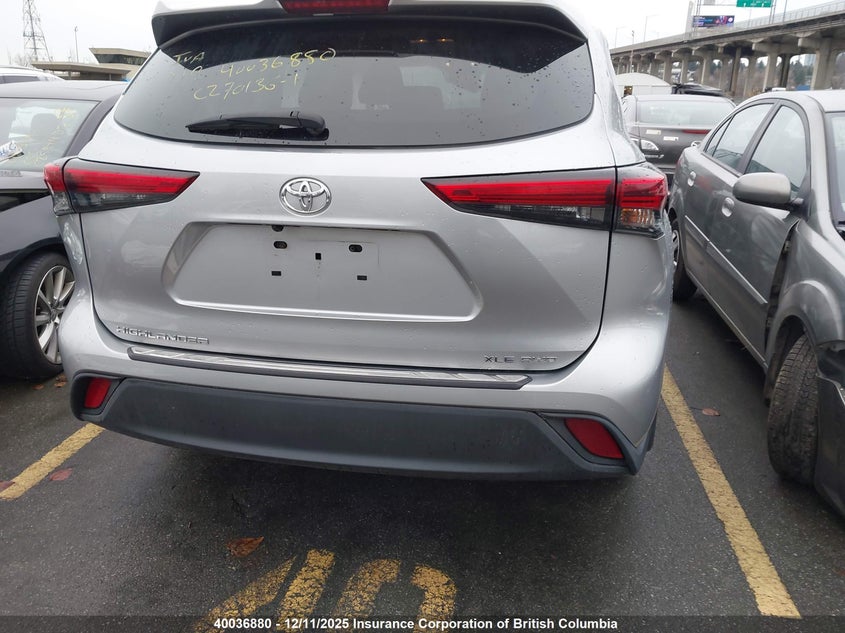 5TDGZRBH0MS545629 2021 TOYOTA HIGHLANDER photo no. 17